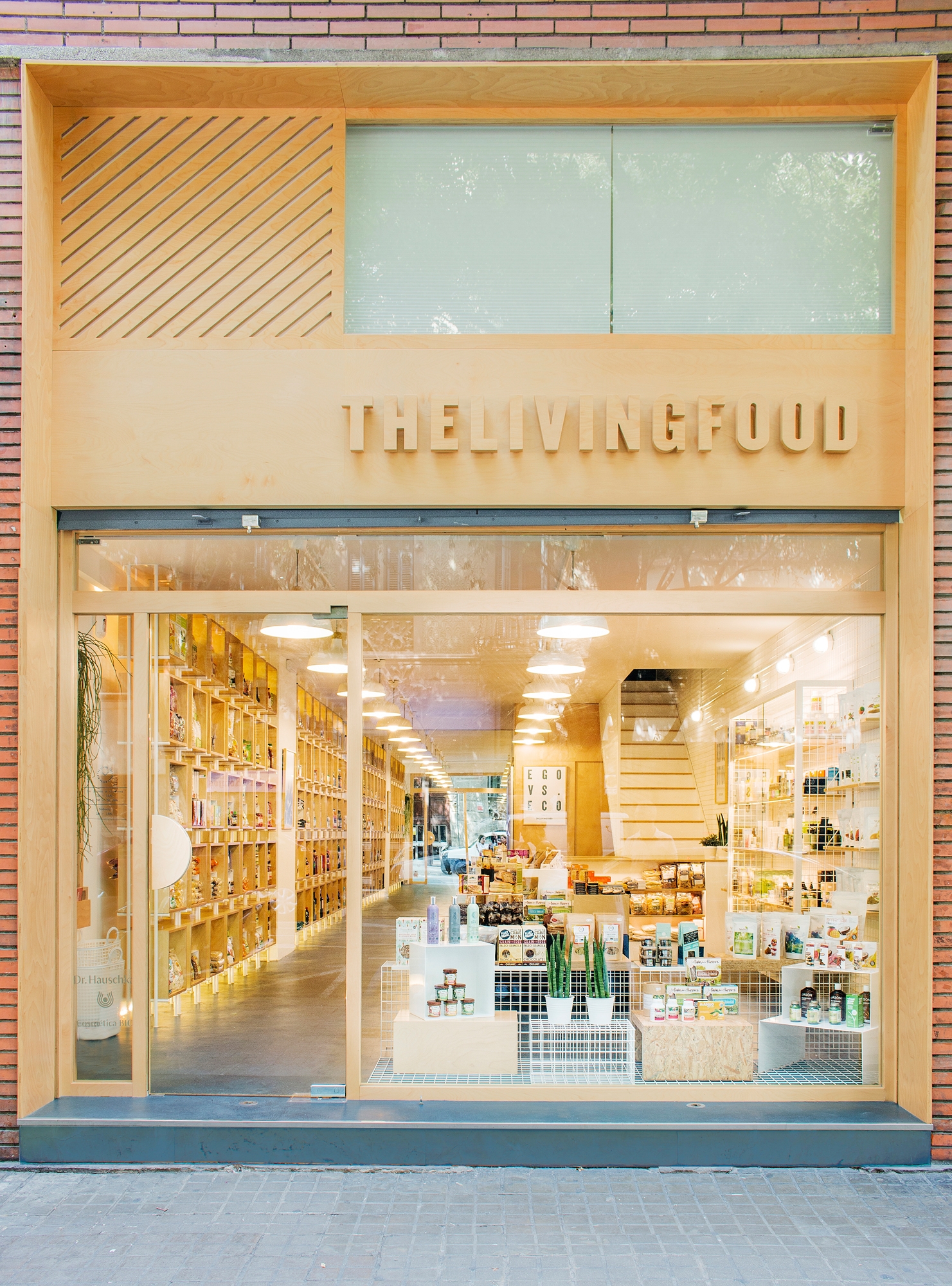 Leer sobre el proyecto The Living Food