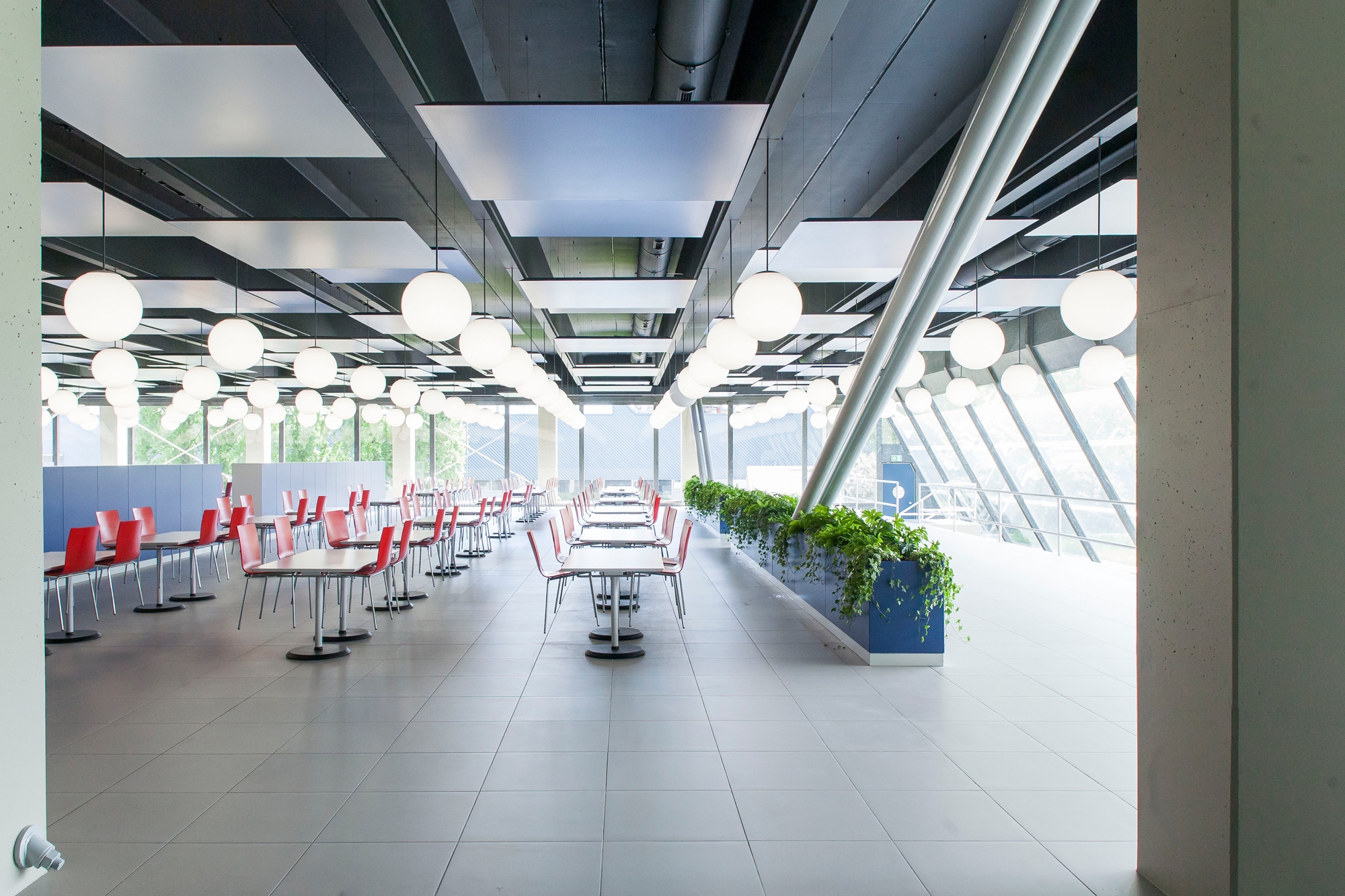 Read about project Fantoni’s cafeteria