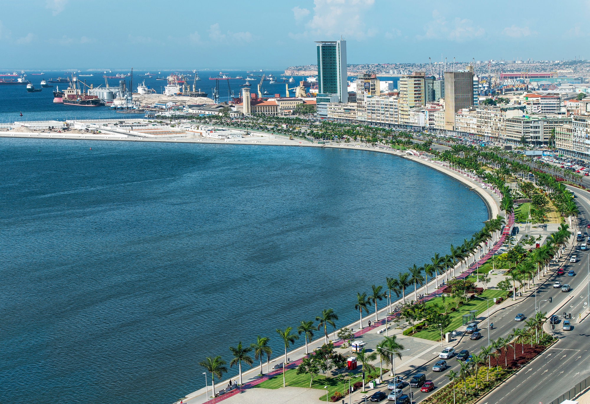 Leer sobre el proyecto Bay of Luanda