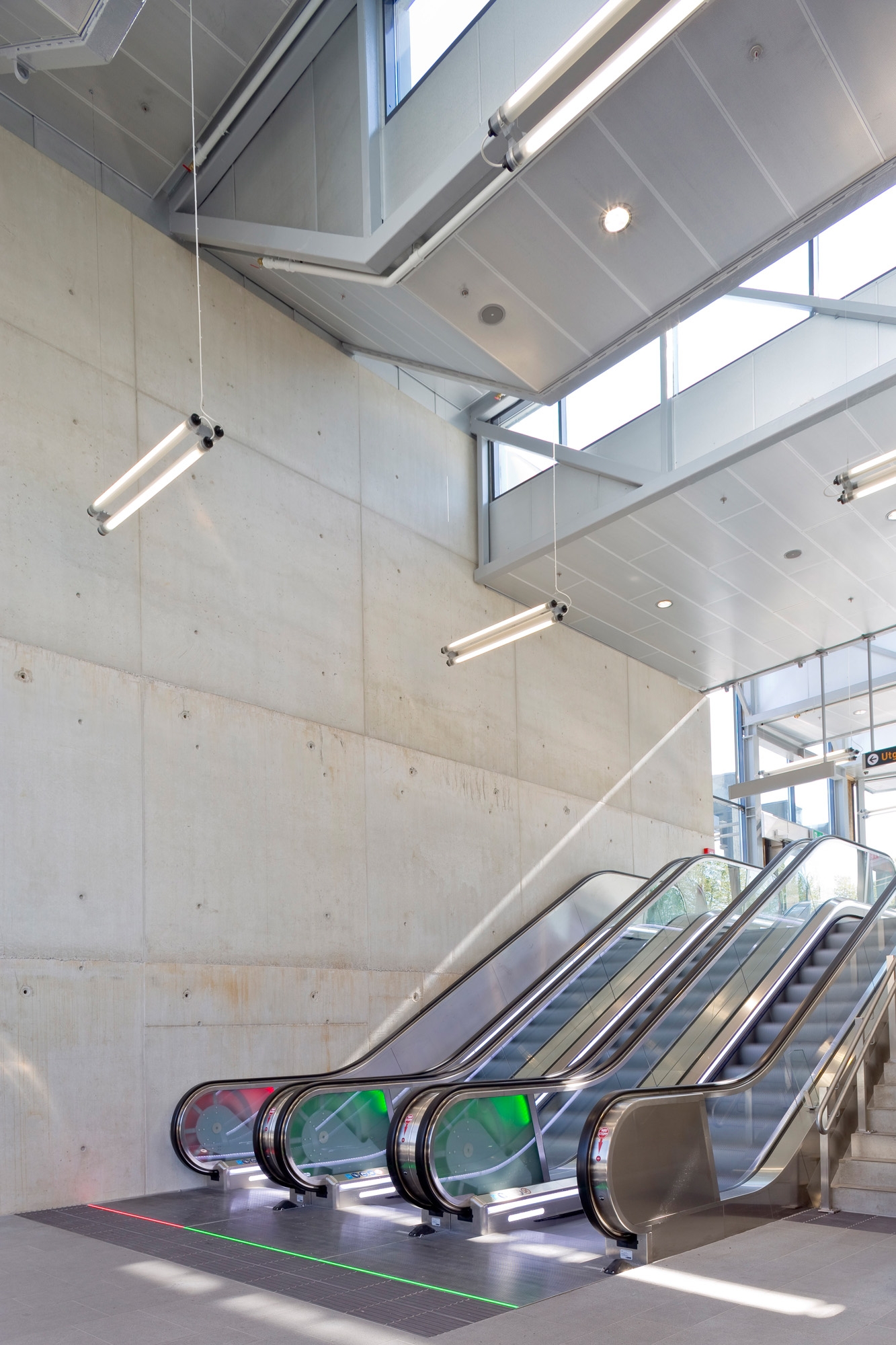 Read about project Loren Metro Station