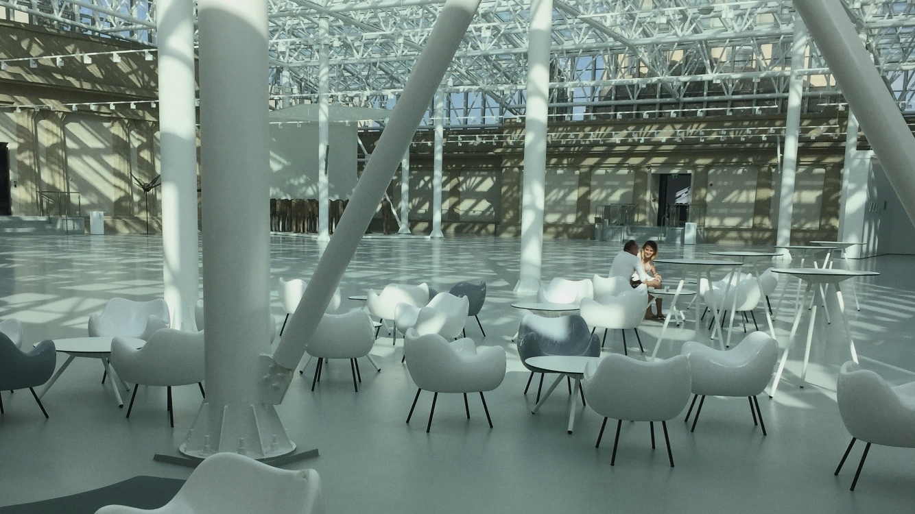 Erfahre mehr über das Projekt The Four Domes Pavilion