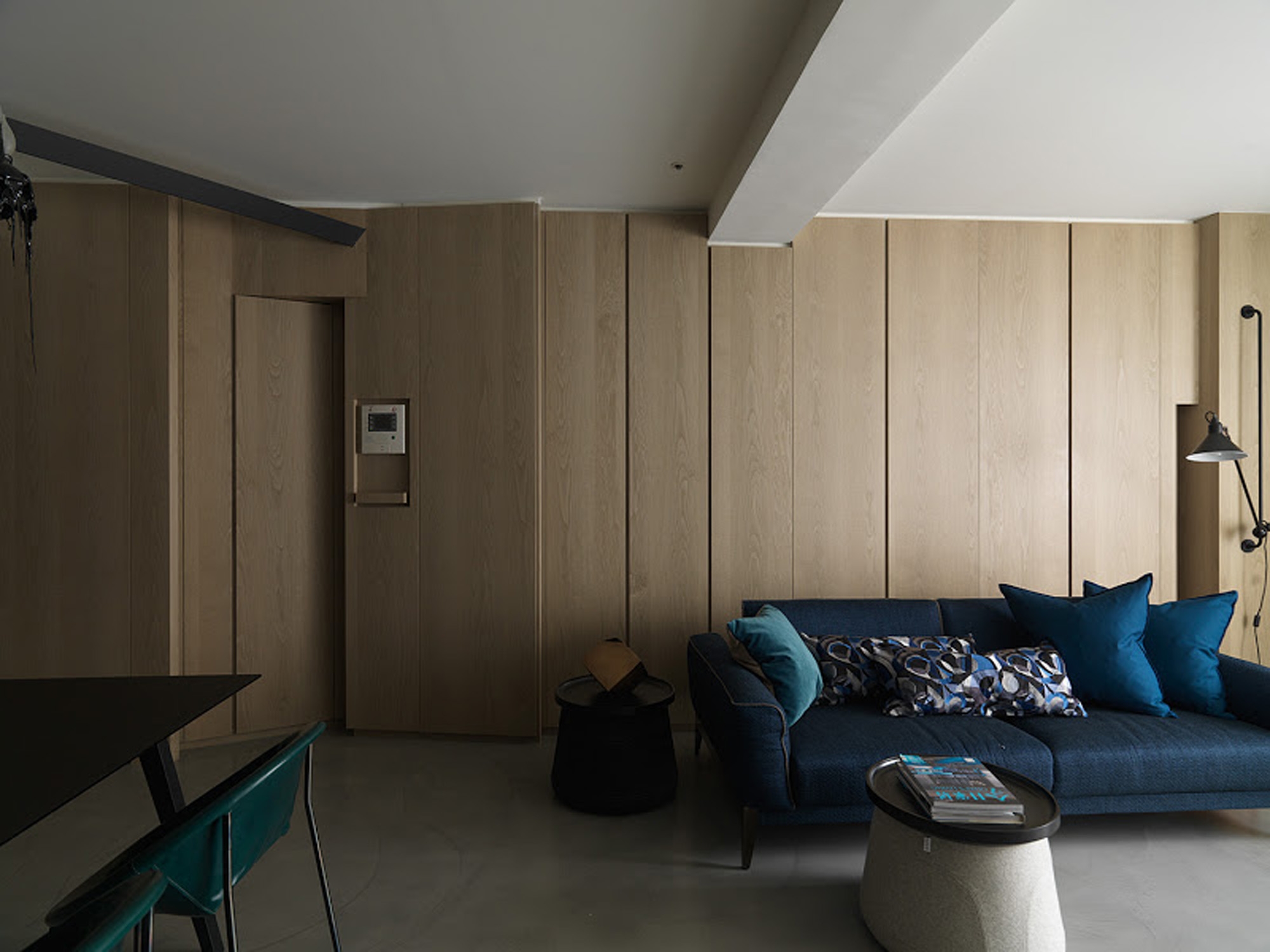 Lire à propos du projet V Apartment