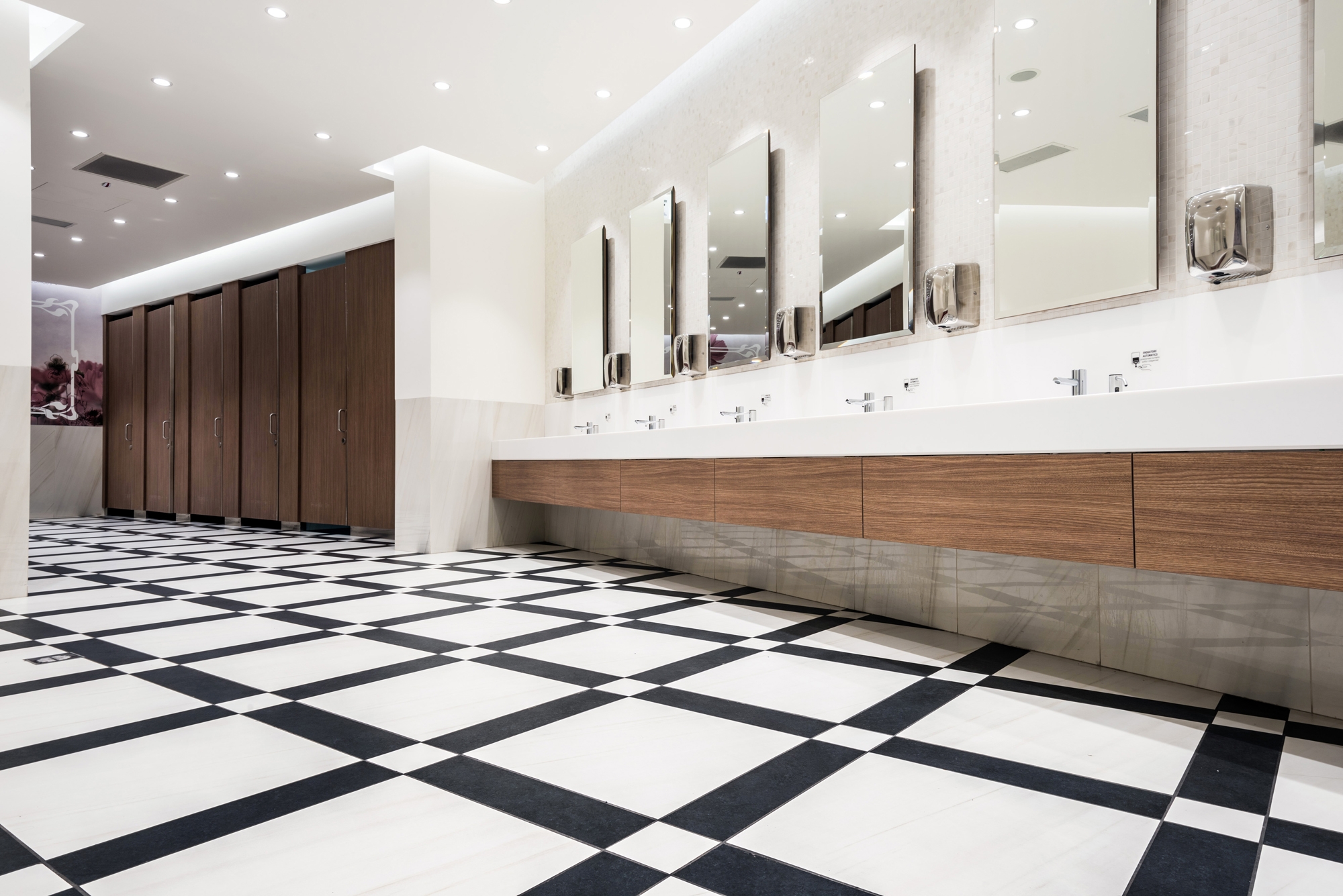 Read about project Arese Shopping Center