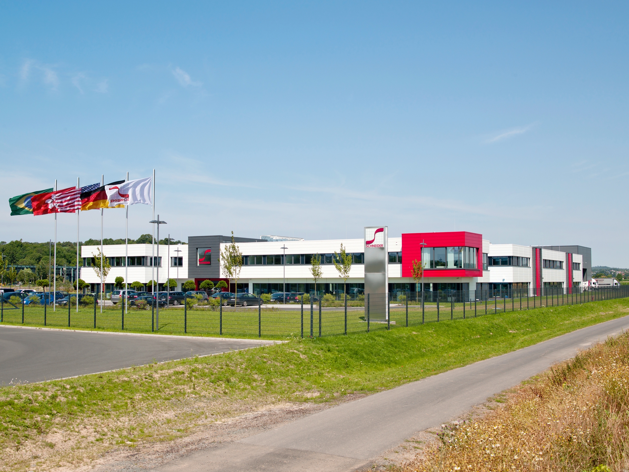 Leer sobre el proyecto SCHNEIDER GmbH & Co. KG