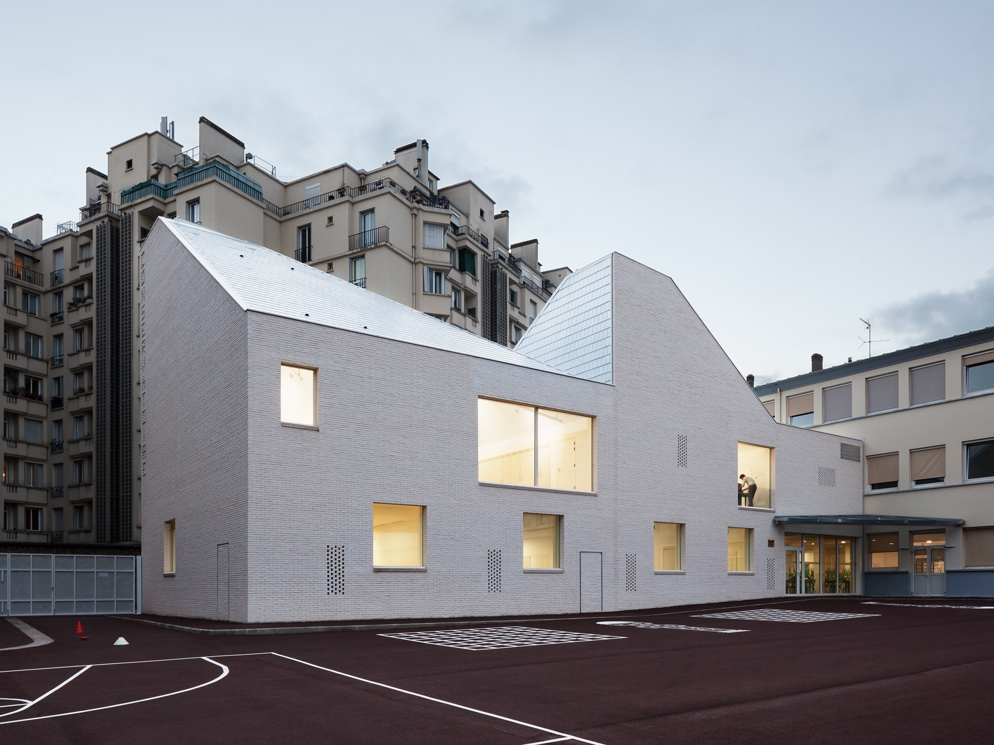 Lees oor projek Dance Studios and Music Rooms, Versailles