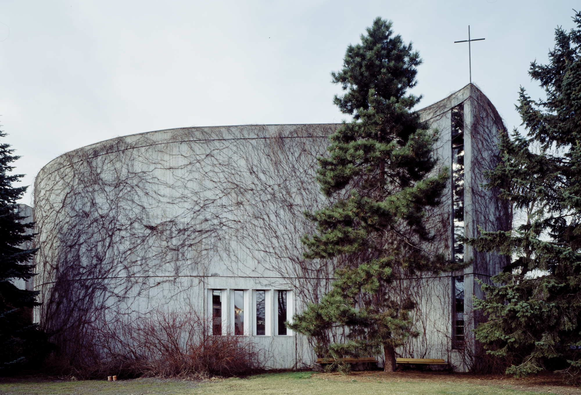 Read about project Snaroya Church