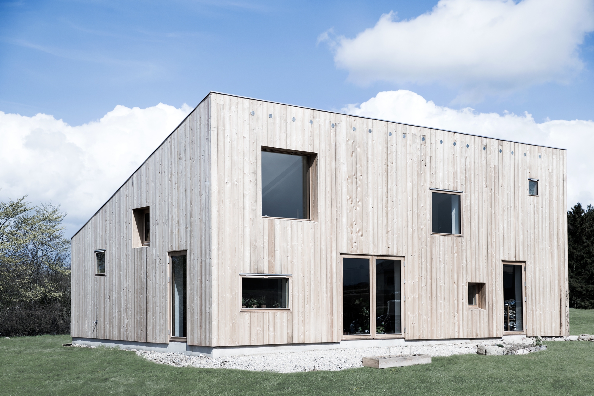 Read about project The Light House