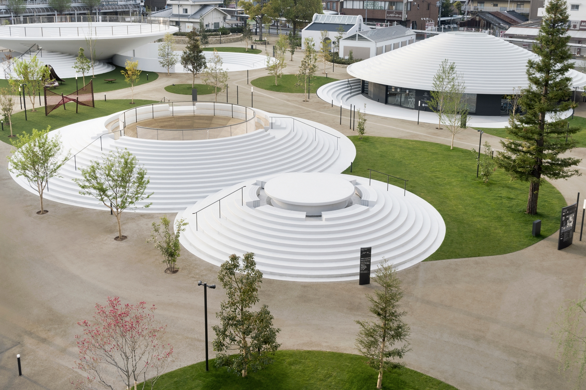 Leer sobre el proyecto Tenri Station Plaza CoFuFun