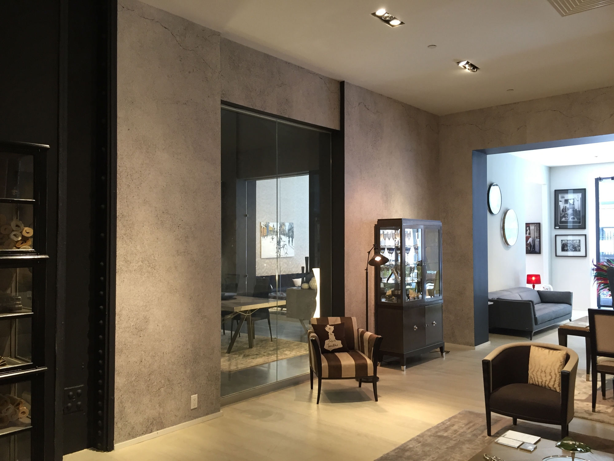 Erfahre mehr über das Projekt Roche Bobois Manhattan Showroom