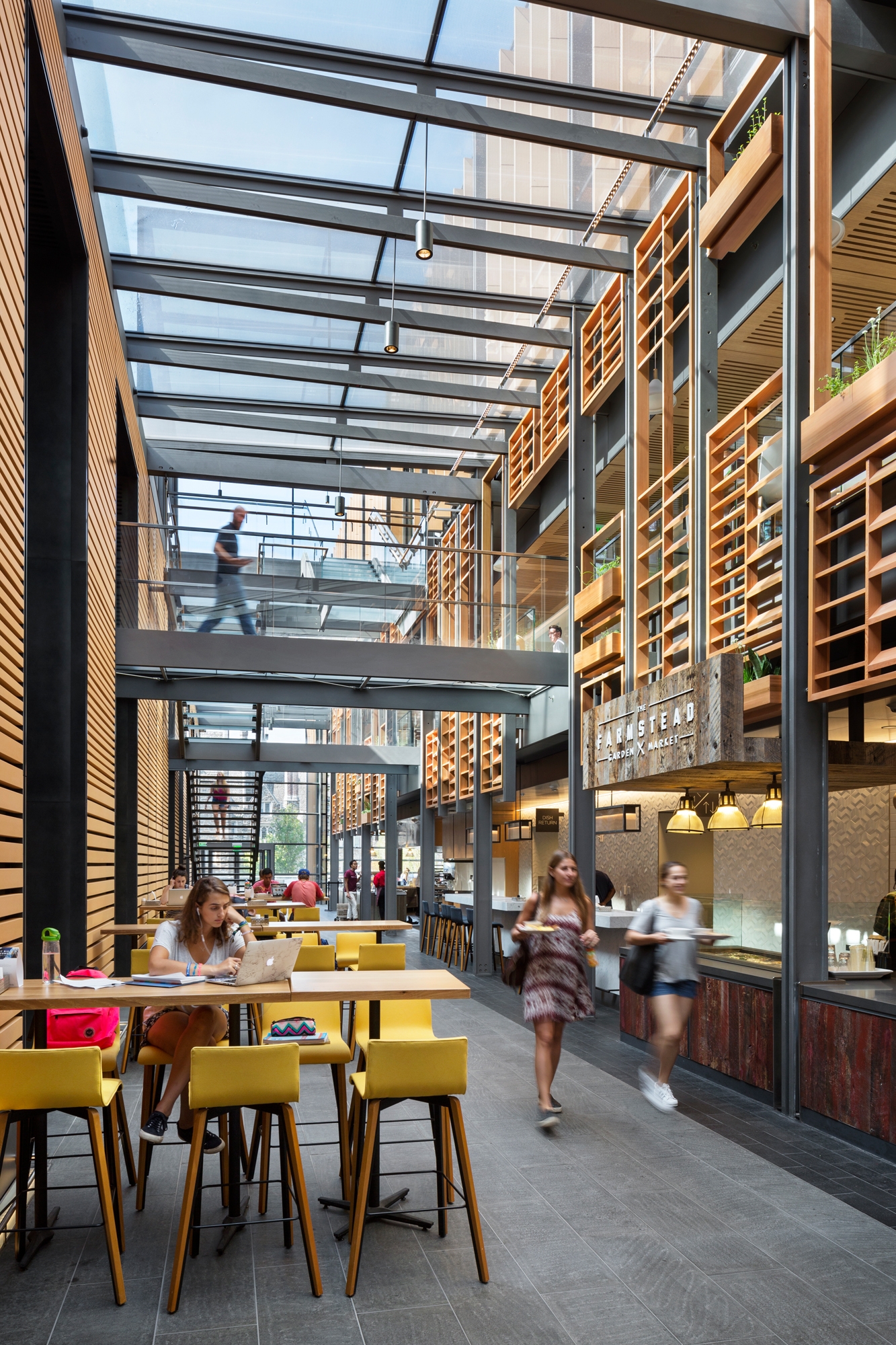 Lees oor projek West Campus Union