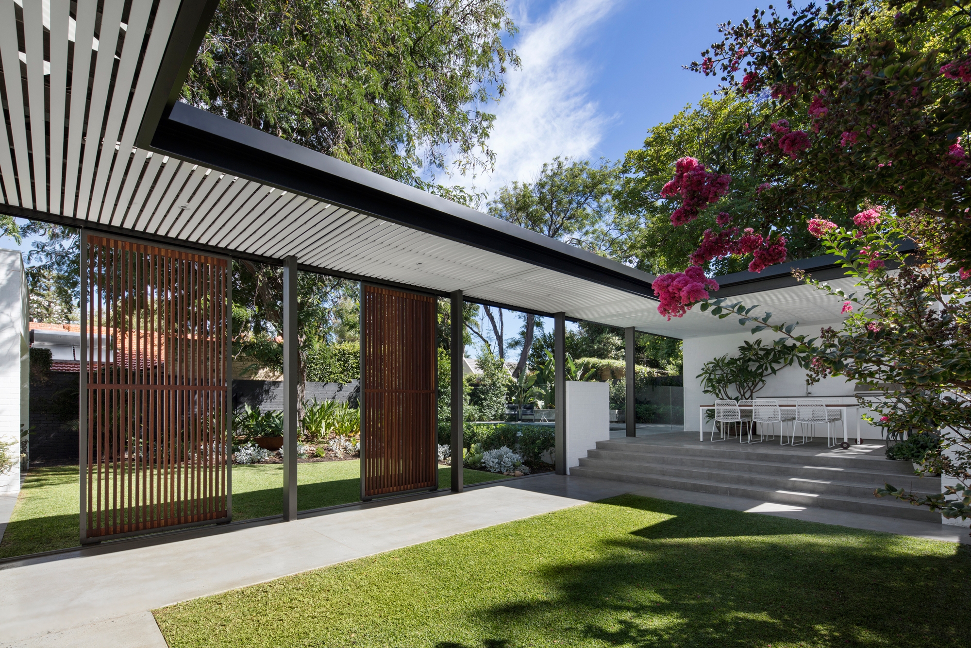 Leggi sul progetto Claremont Residence
