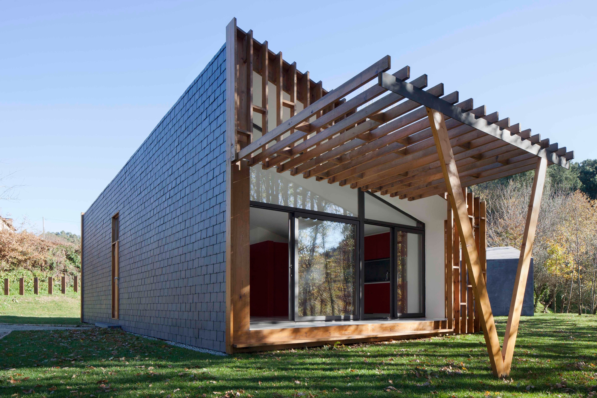 Read about project GOMOS 1