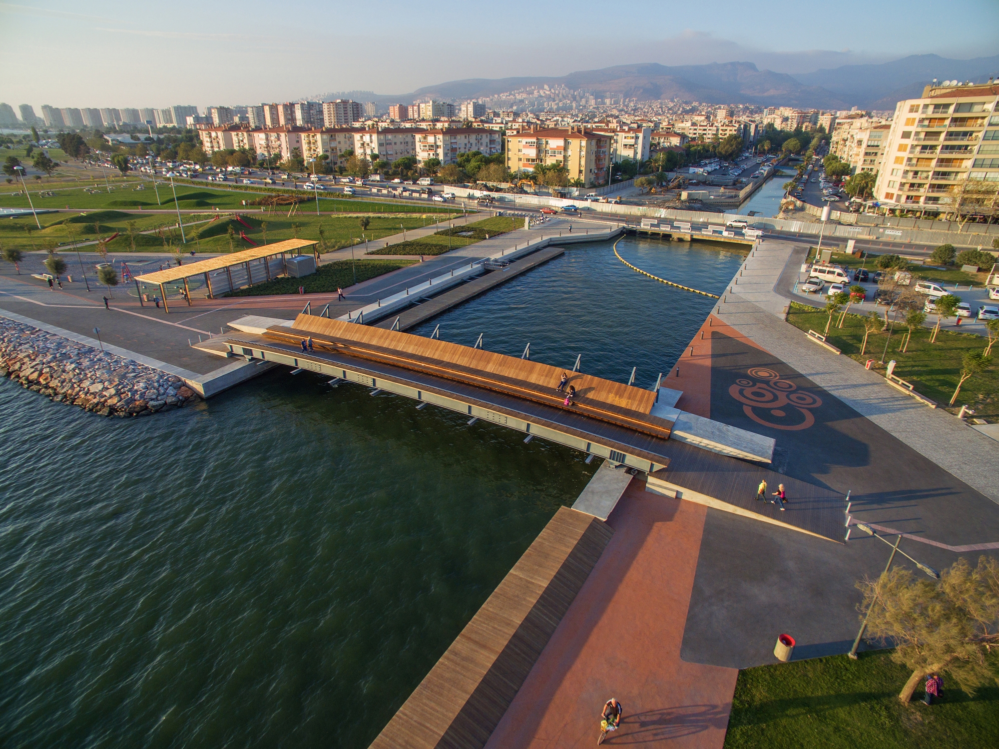 Read about project Bostanli Sunset Lounge Foot Bridge