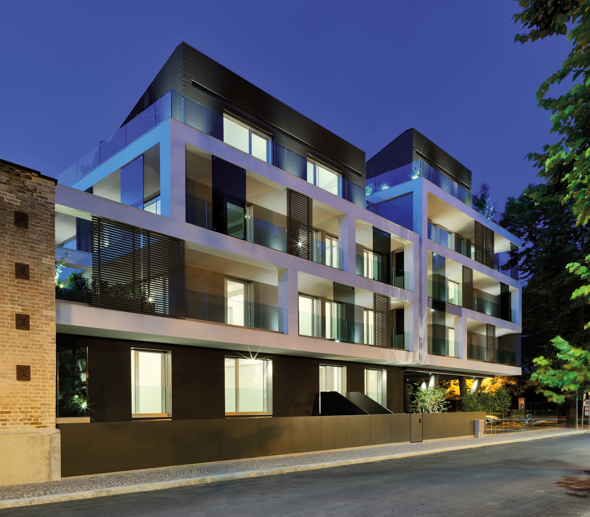 Lees oor projek House On The Park