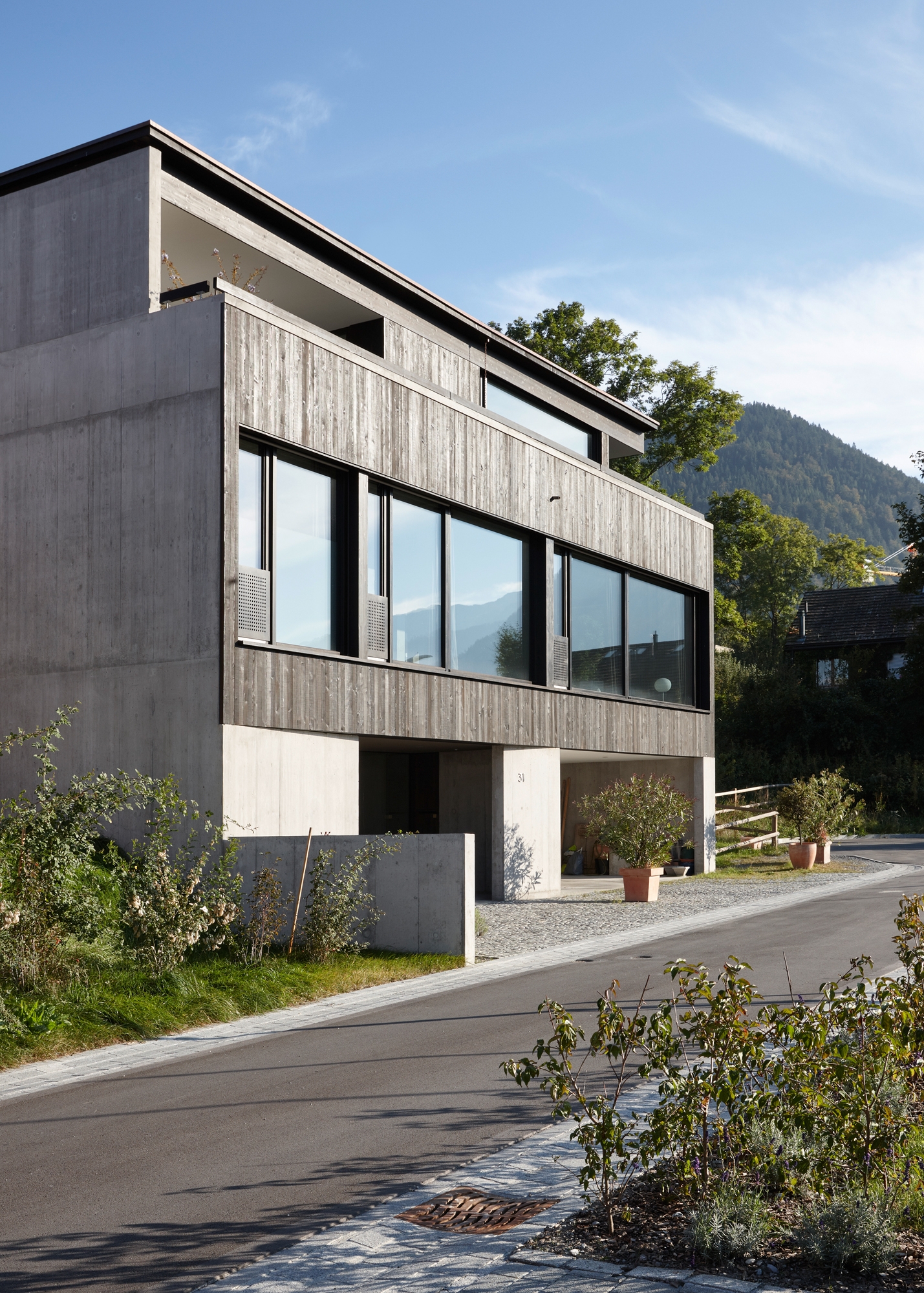 Leggi sul progetto House DM Chur