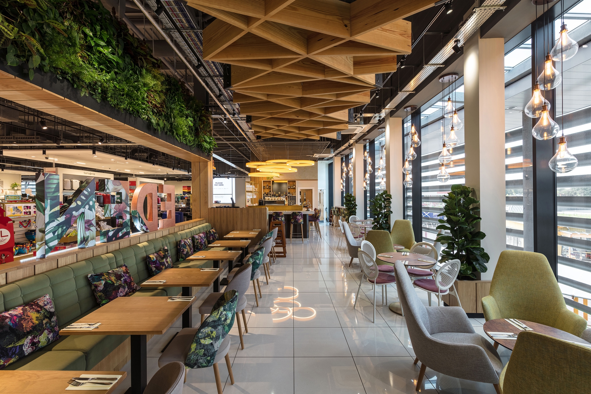 Leggi sul progetto House of Fraser Rushden