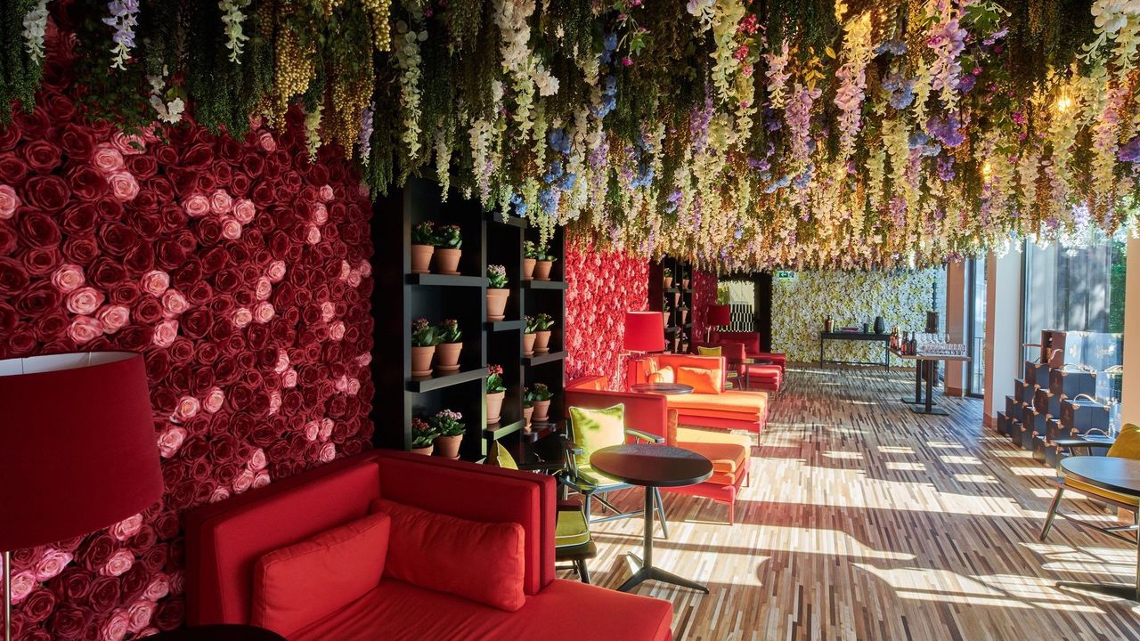 Erfahre mehr über das Projekt Hotel Torel Avantgarde
