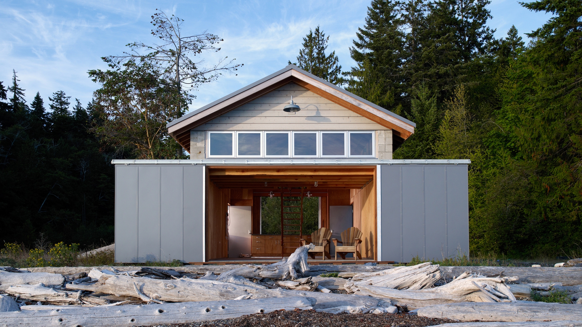 Erfahre mehr über das Projekt Hood Canal Boat House