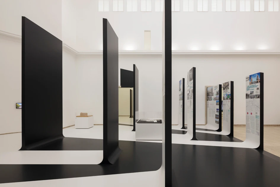 Unbuilding Walls The German Pavillion – Discover project by Graft ...