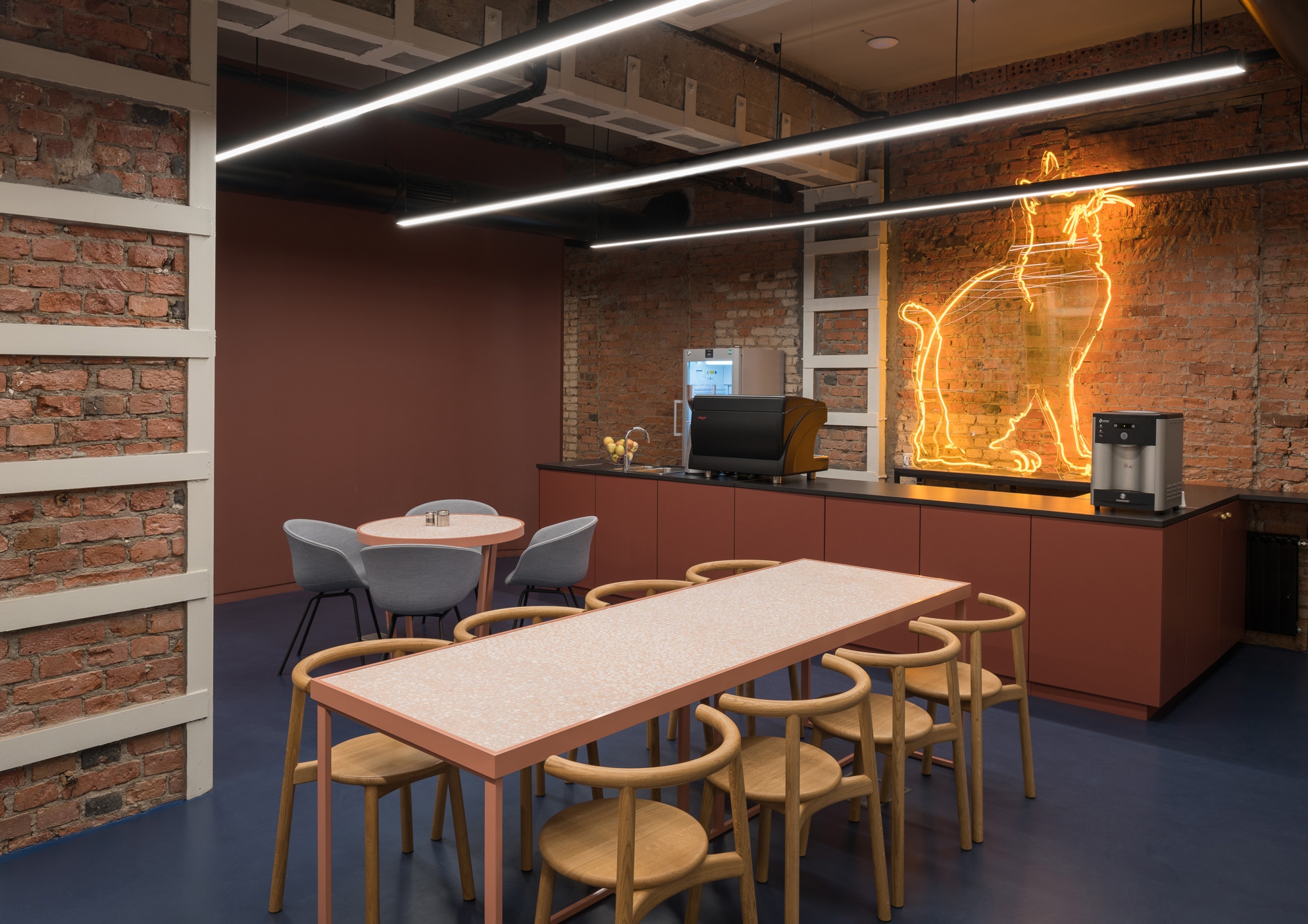 Lire à propos du projet Garage Headquarters