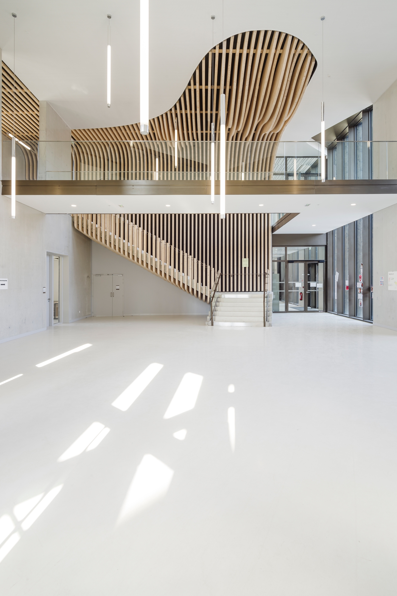 Lycée La Plaine – Discover project by Brenac & Gonzalez | Architonic