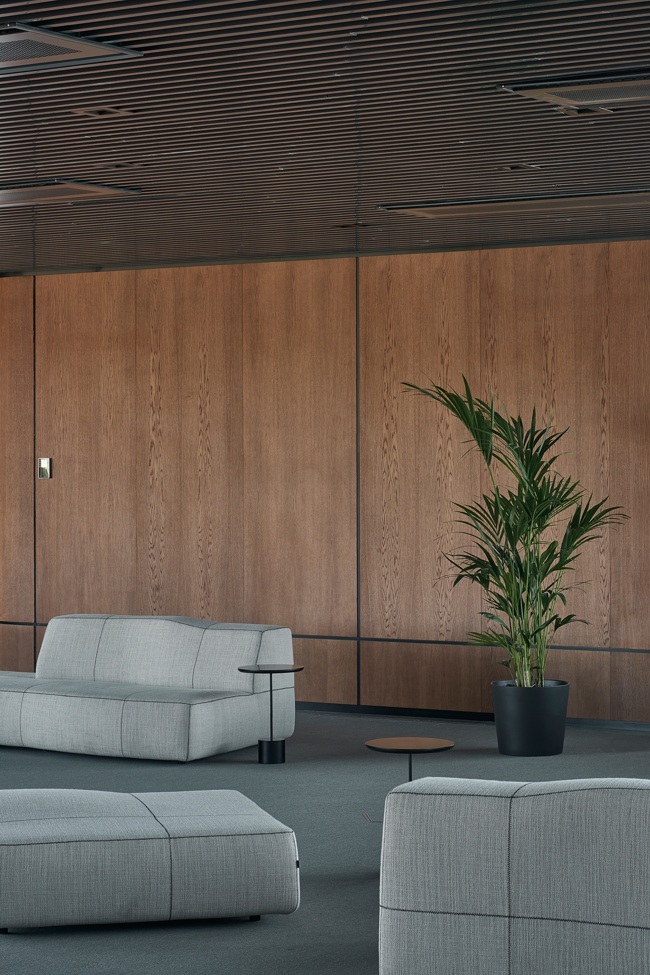 Lees oor projek Green Hall 2 Top floor offices