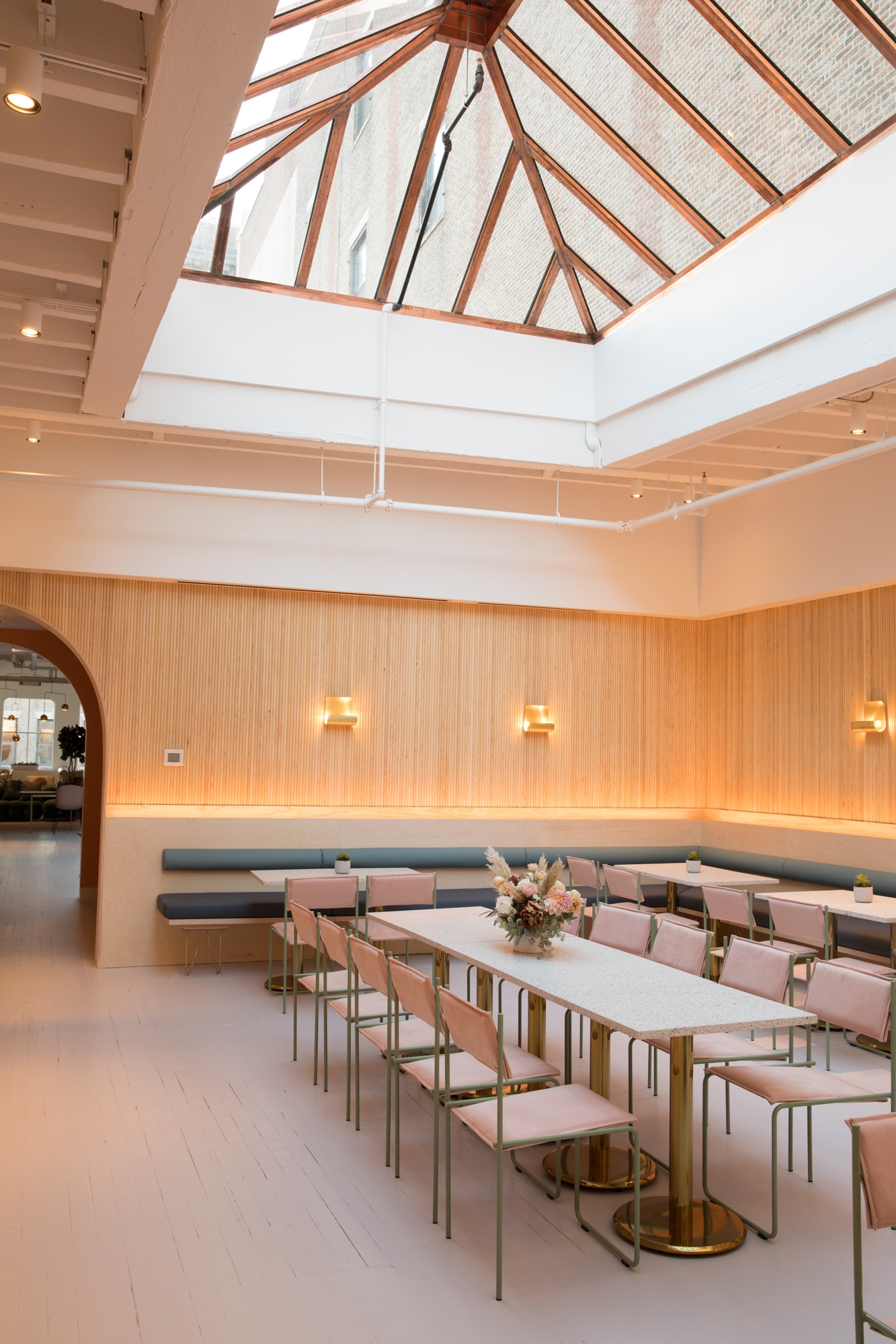 Erfahre mehr über das Projekt The Wing