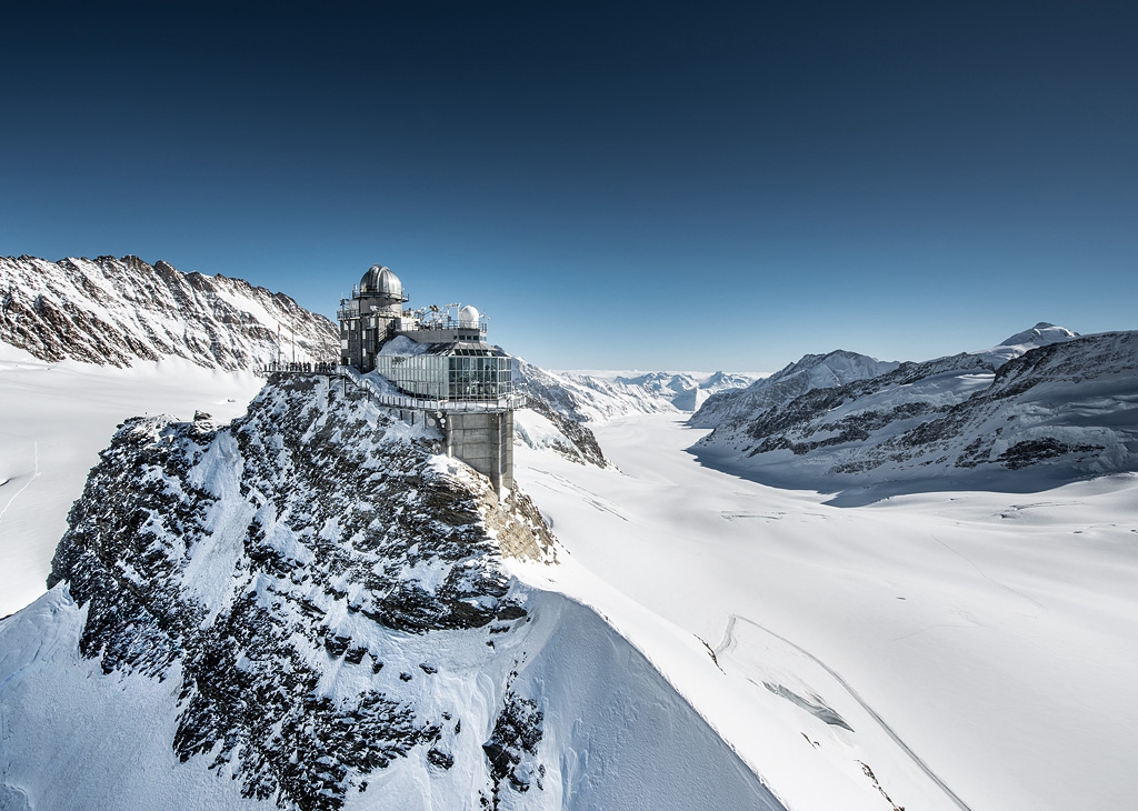 Leer sobre el proyecto Jungfraujoch - Top of Europe Restaurant Bollywood