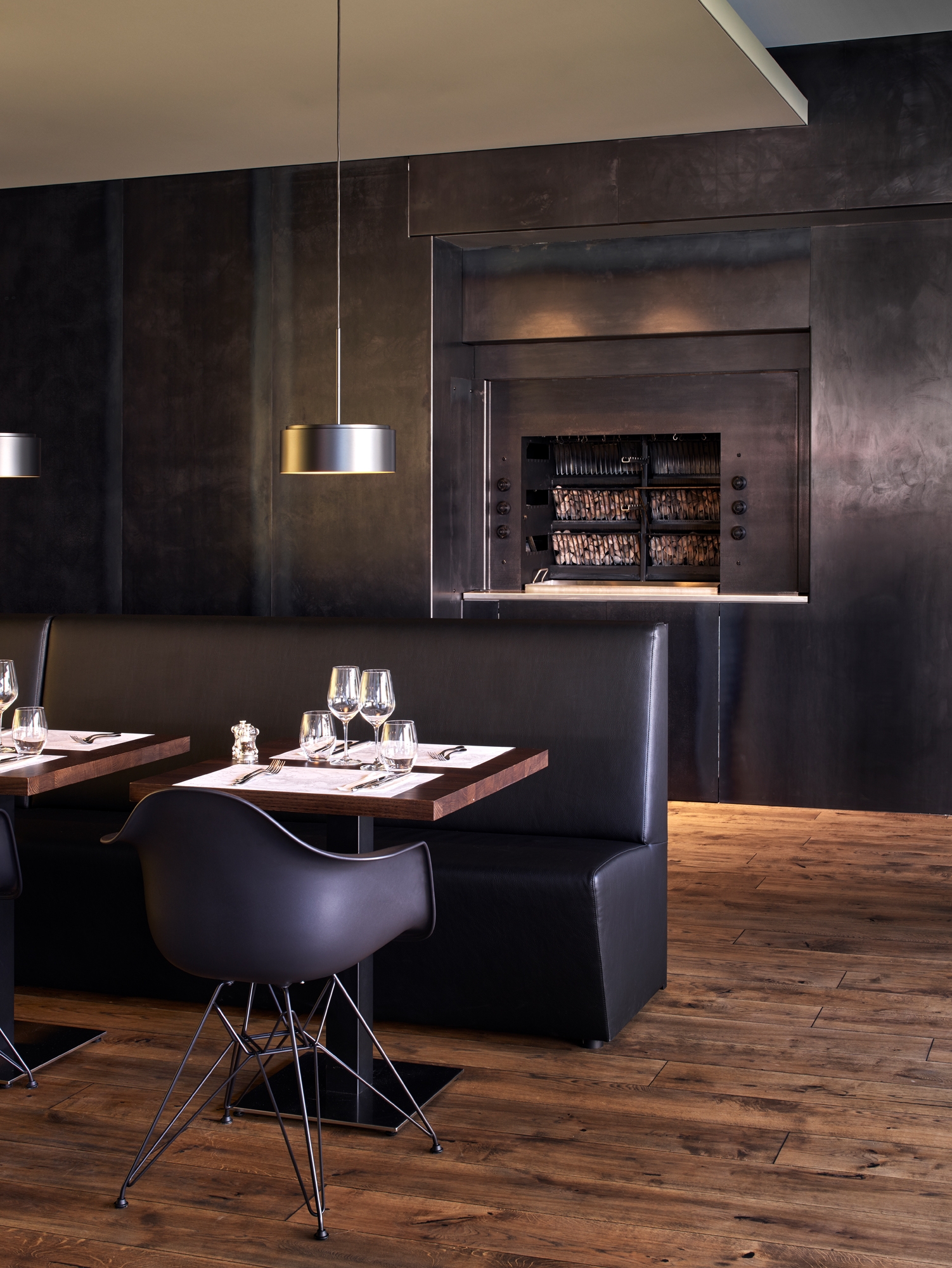 Leggi sul progetto Hotel, Châtonneyre