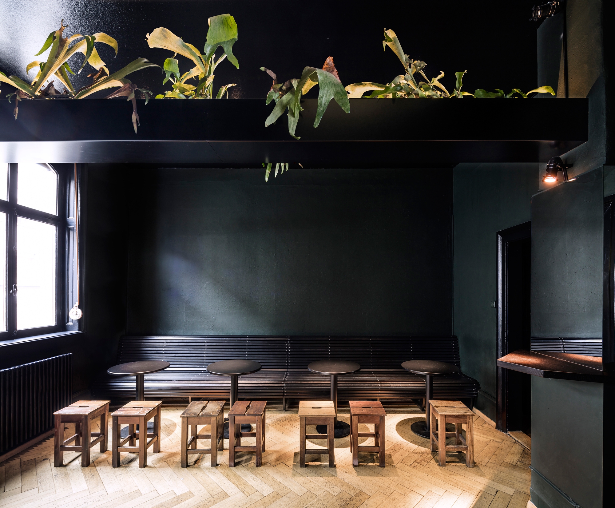 Read about project Nebel bar