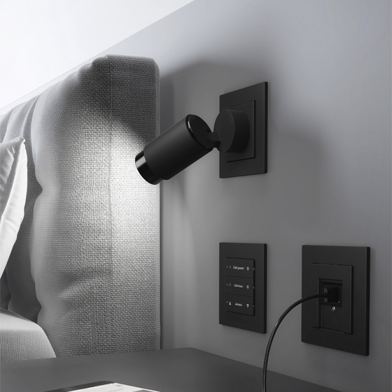 Read story Lighten up: Plug & Light