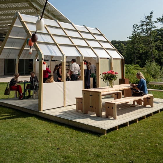 Leggi la storia Supporting captivating spaces: Weltevree Frame House