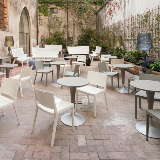 Read story Multi-tasking: Kartell