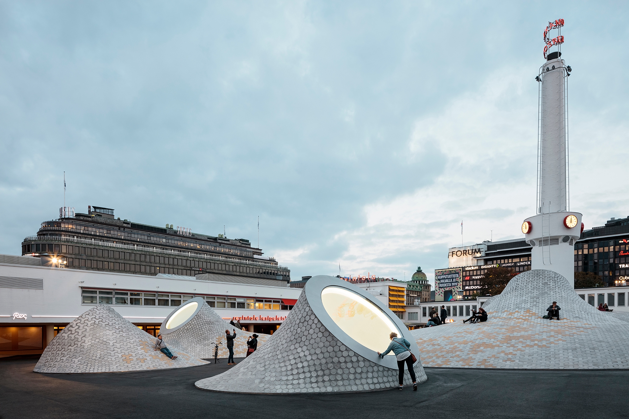JKMM Architects have transformed Lasipalatsi Square in Helsinki into a playful public space while keeping it accessible so that it can perform its important civic function. Photos: Mika Huisman
