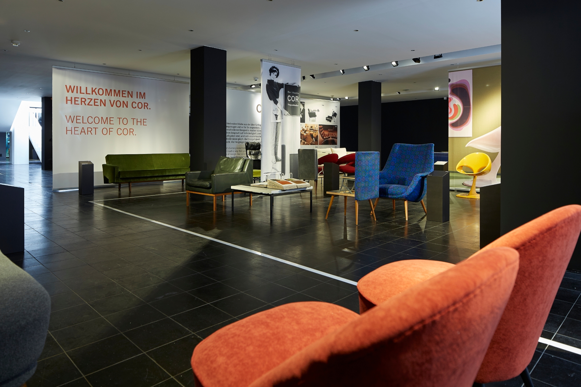 A voyage of discovery. In addition to COR's largest furniture exhibition, a lovingly restored cardboard box factory houses a top-class collection of designs from 70 years – a rendezvous with many a classic