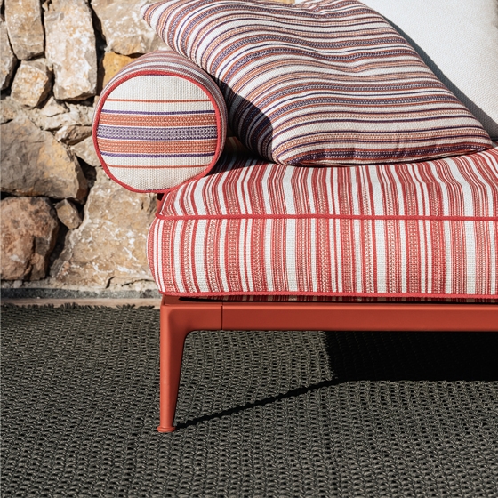 Read story Be in your element: Ribes by B&B Italia