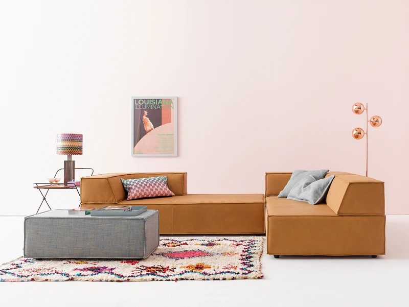 For the forward-looking office: the Drop stool from the COR LAB is made for flexibility and freedom (top); However the mood takes you: there are endless ways to combine the Trio sofa elements (above)