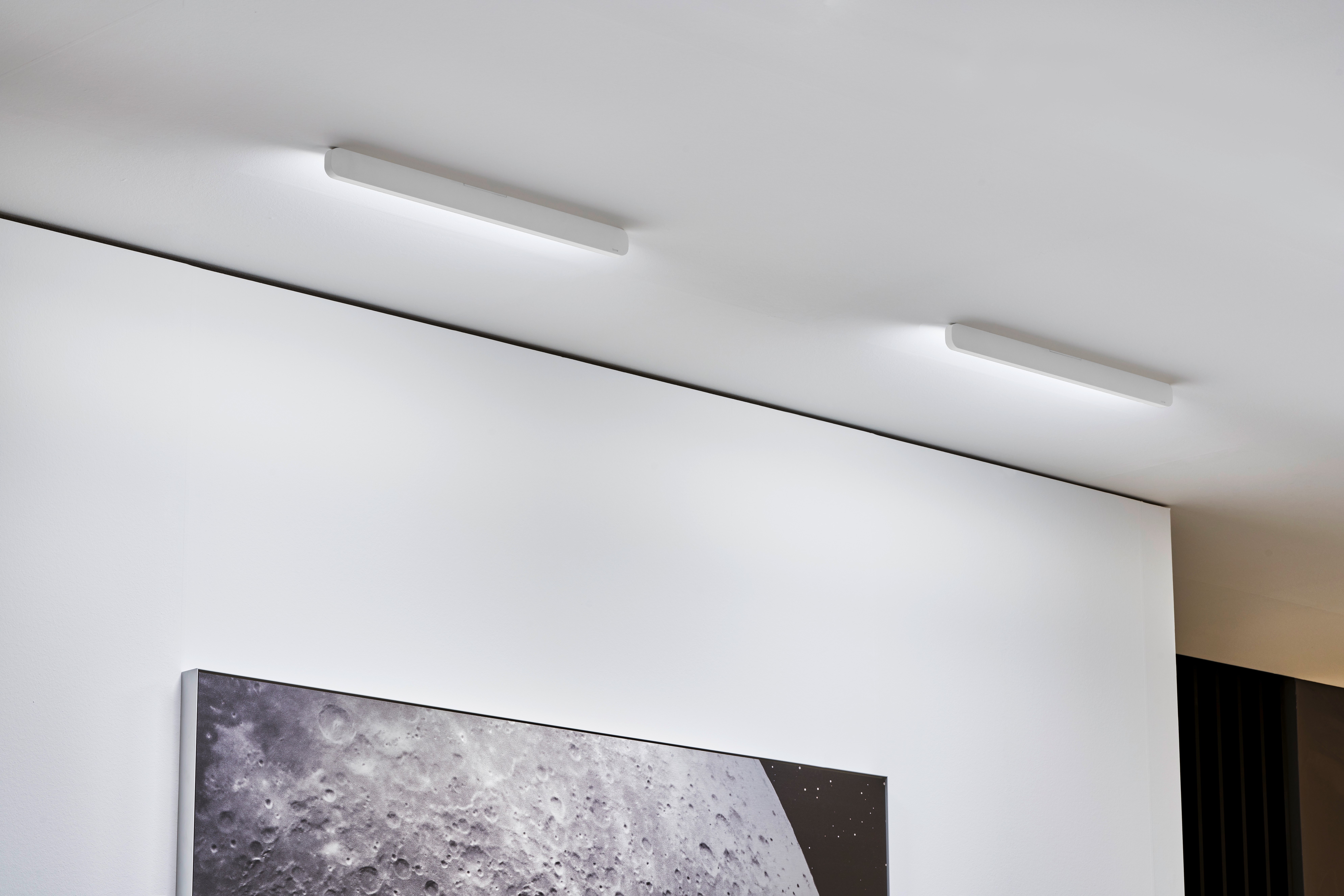 Mito volo (top); Mito alto side (above)