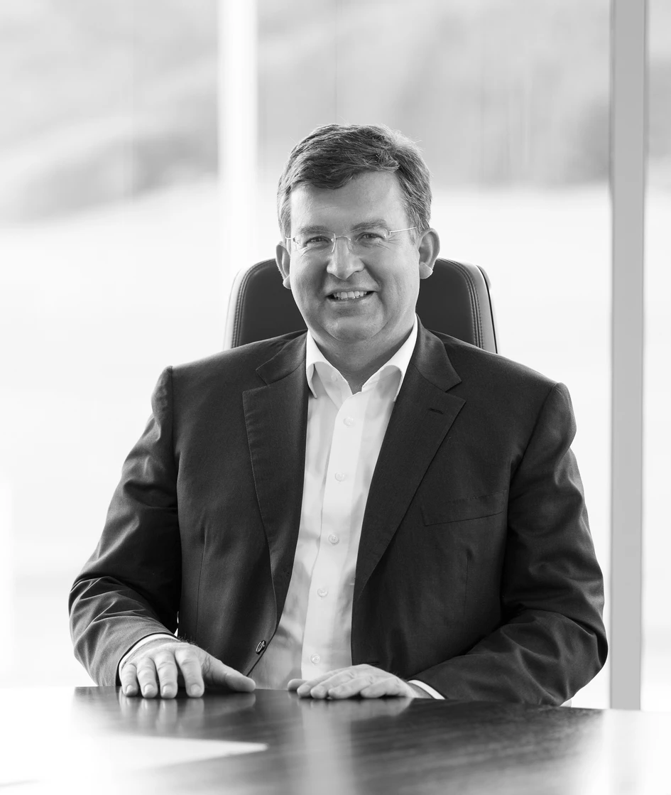 Corporate architecture – the Interstuhl headquarters was designed by the Stuttgart architect Werner Sobek. The firm’s present, third-generation managing director, Joachim Link, is the grandson of the company founder