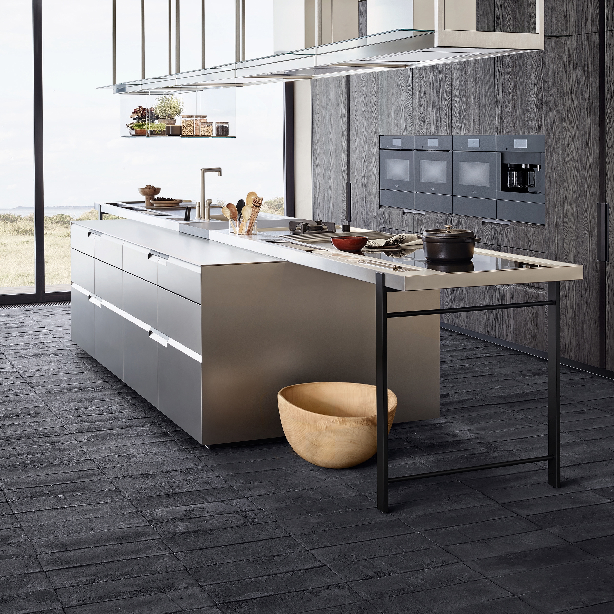 Read story The Formalists: Poliform