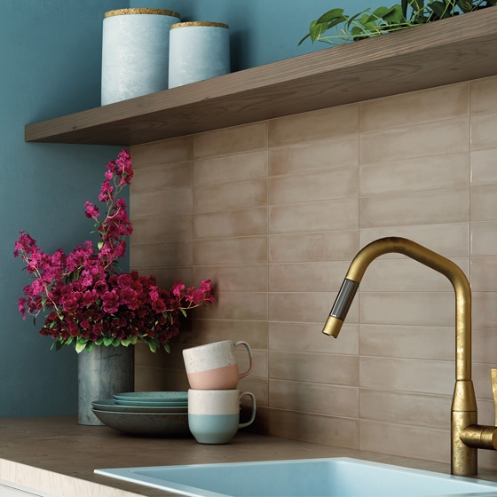 Read story Rondine takes on minimal majolica tiles