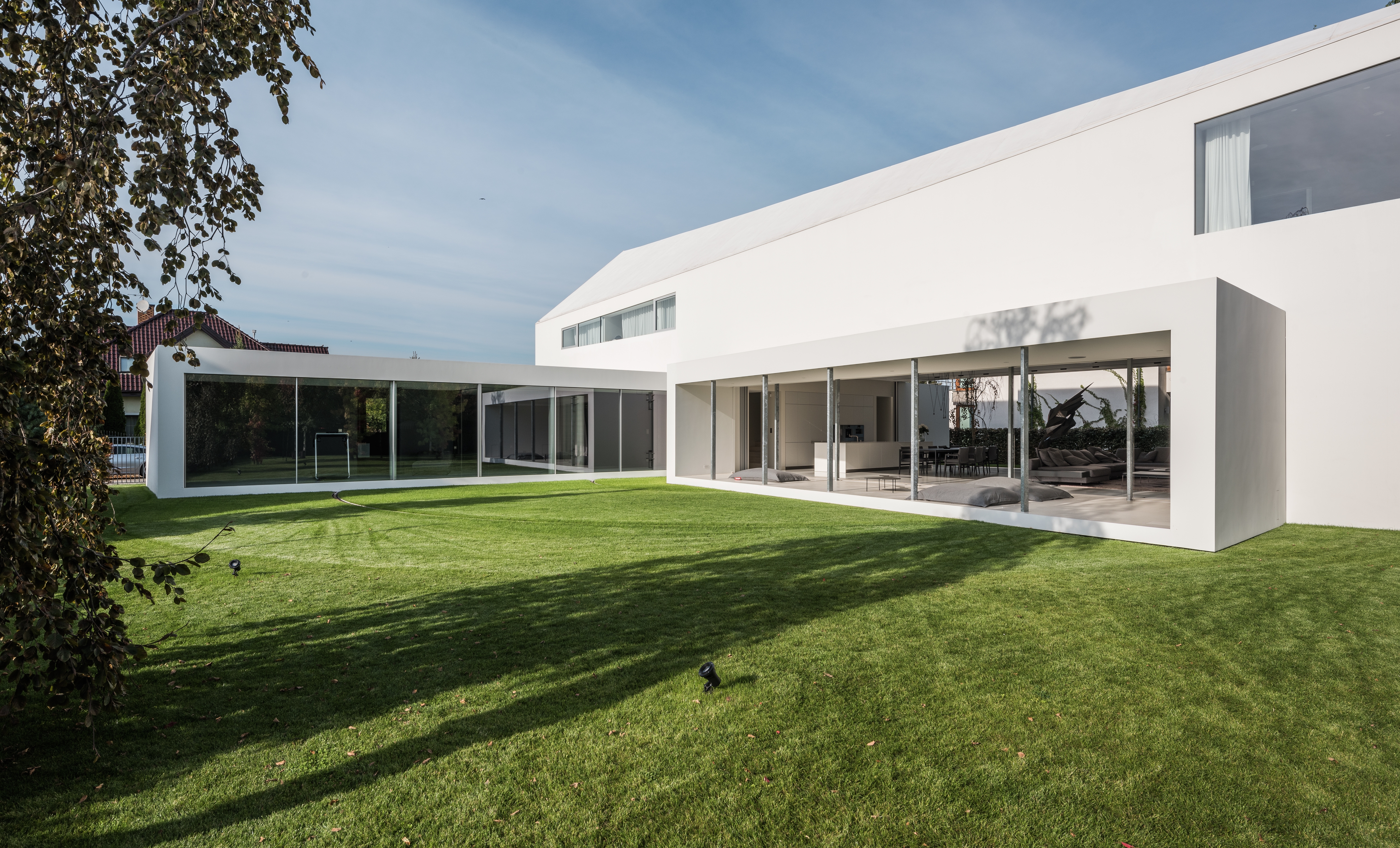 Quadrant House Photos: Juliusz Sokolowski (1,3), Olo Studio (2)