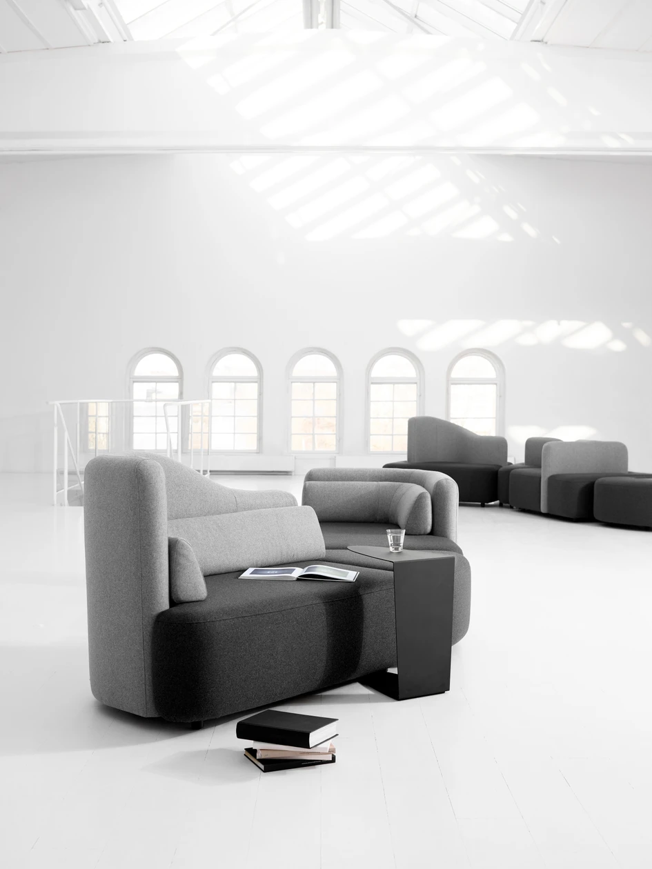 The Ottawa sofa modules are available in ten variations, with different colours and fabrics ensuring endless possibilities