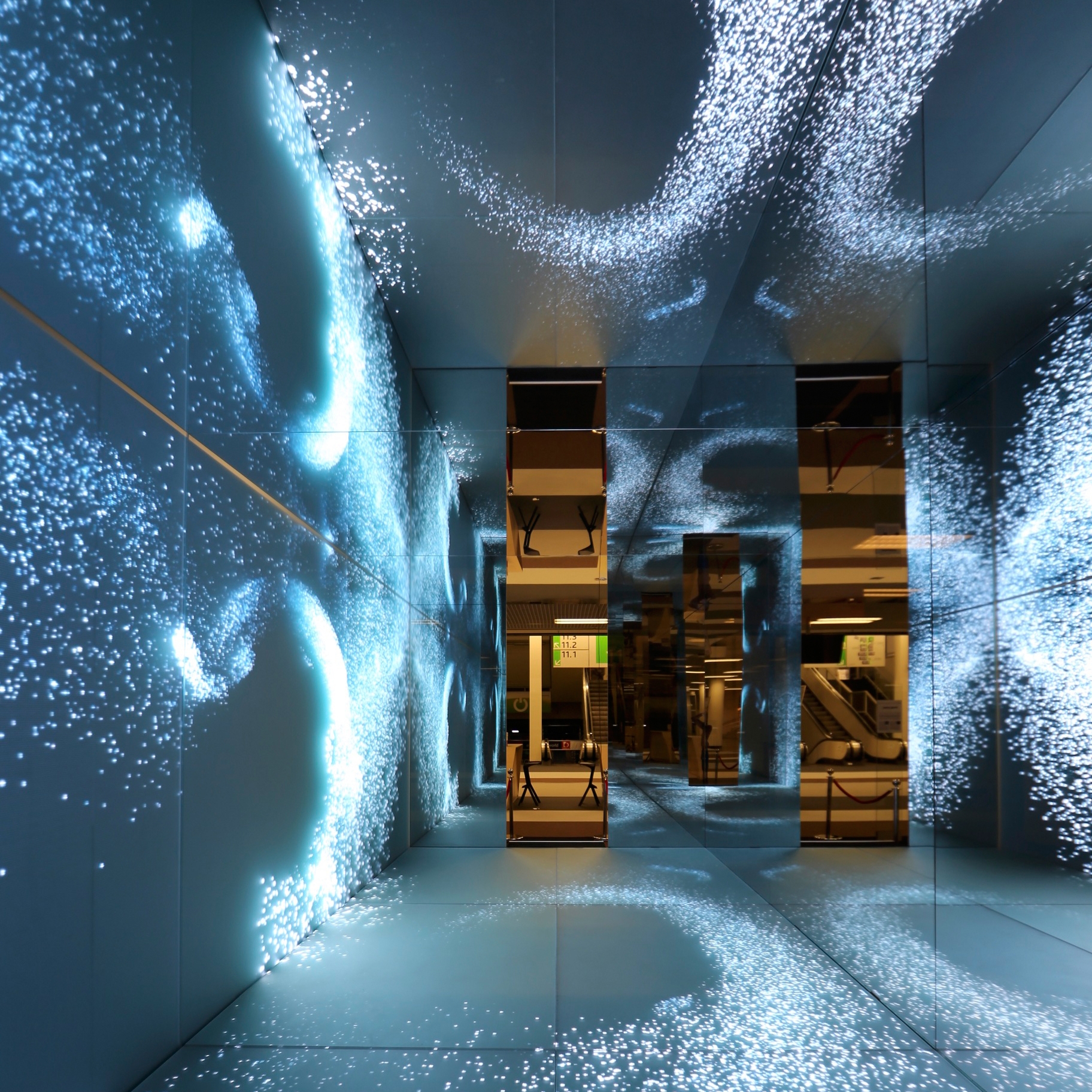 Read story Freedom for flooring!: ASB Glassfloor