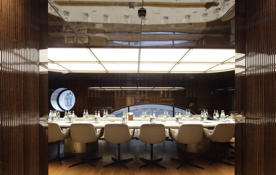 The company provided furniture and millwork for the hotel’s 17 public areas, realising bespoke designs created by Wilmotte, including an opulent metal bar and a cigar room lined with rich, wood panelling