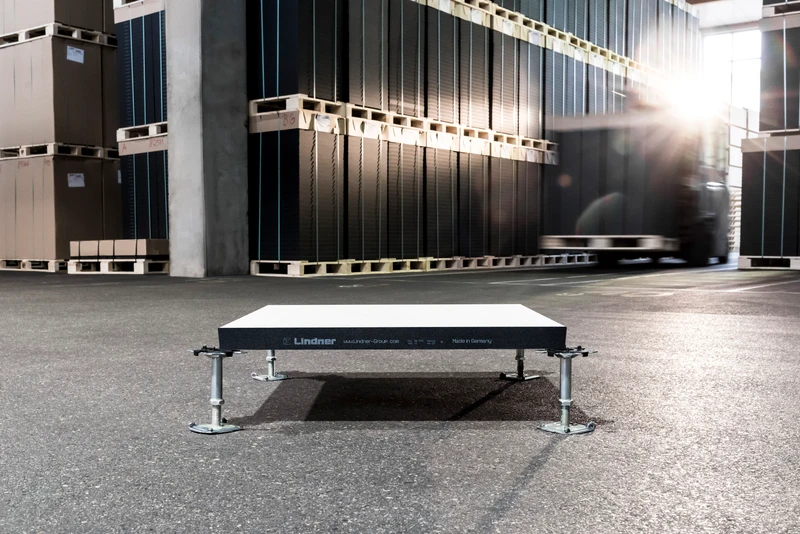 The raised floor system NORTEC consists up to 99 percent of recycled materials, which contributed to its Cradle to Cradle® certification