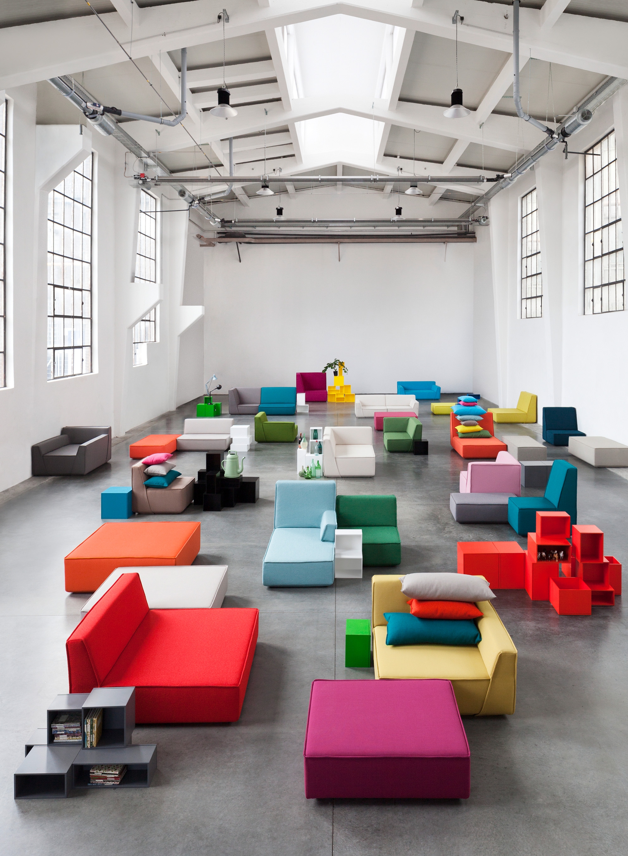 The sofa by Cubit® When design is versatile but never arbitrary, then it’s Cubit®