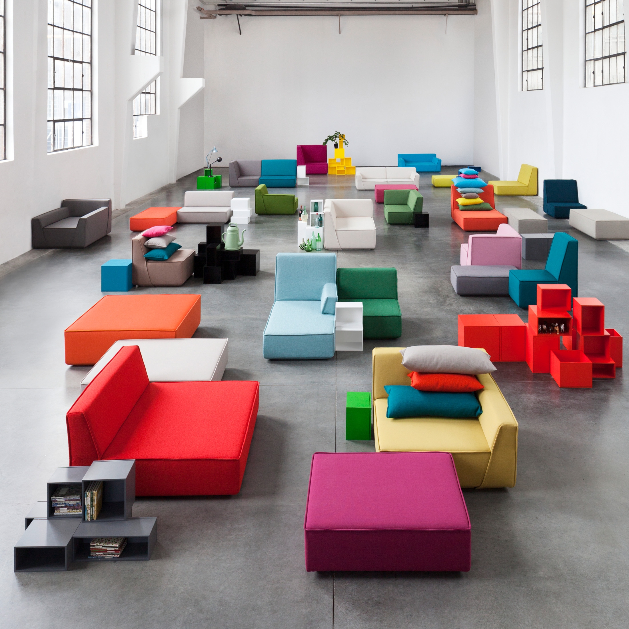 Read story Cubit’s sofa: individual and versatile