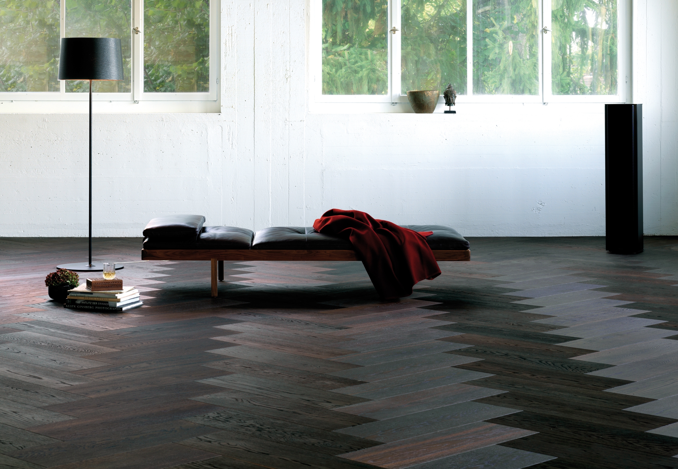 Wood in the leading role. Durable, natural, sustainable, modern – Bauwerk parquet offers all the advantages that contemporary architecture demands. Bauwerk is also taking a new, innovative, design path with a wide variety of installation patterns