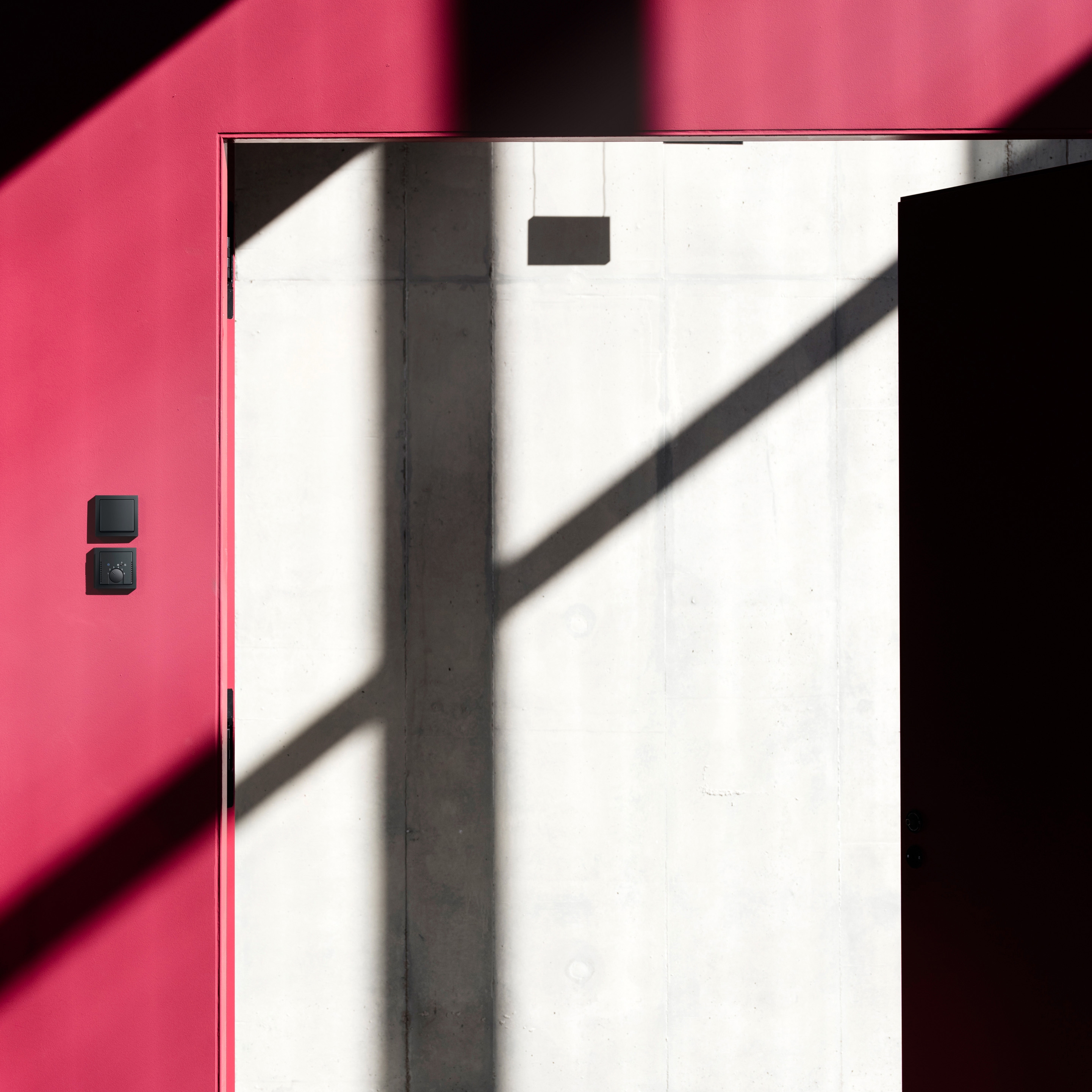Leer la historia ABB cooperates with Bauhaus Dessau